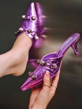 NWT Cape Robbin Metallic Purple Stud/Buckle Accented Heels Size 6